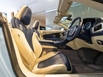 صورة 23 لـ 2018 Aston Martin DB11 VOLANTE
