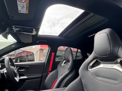 2025 Mercedes-BENZ GLC AMG thumbnail 33