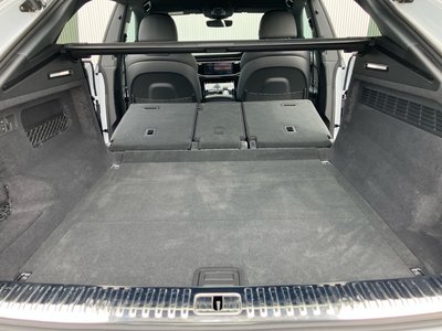 صورة مصغرة 121 لـ 2025 AUDI Q8