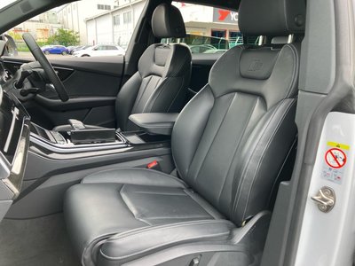 صورة مصغرة 101 لـ 2025 AUDI Q8
