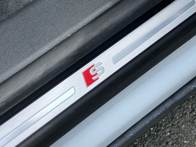 صورة مصغرة 57 لـ 2025 AUDI Q8