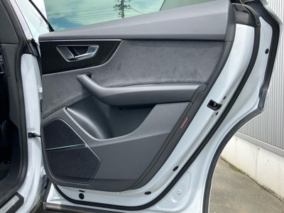 صورة مصغرة 134 لـ 2025 AUDI Q8