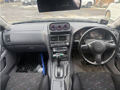 2000 Nissan SKYLINE 照片 11