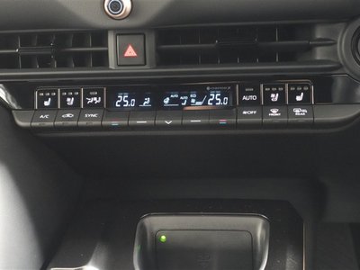 2024 Toyota CROWN SPORT photo 13