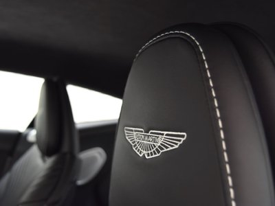 2017 Aston Martin DB11 — миниатюра 24