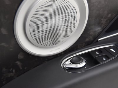 2017 Aston Martin DB11 — миниатюра 17