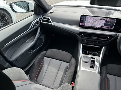 2025 BMW 4 SERIES GRAN COUPE 缩略图 23