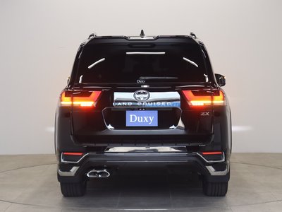 صورة 16 لـ 2025 Toyota LAND CRUISER 300