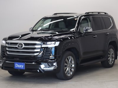 صورة 17 لـ 2025 Toyota LAND CRUISER 300