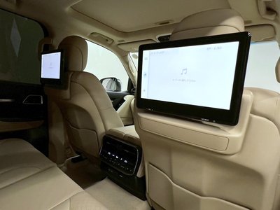 صورة 4 لـ 2025 Toyota LAND CRUISER 300