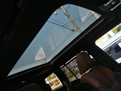 2025 Lexus GX — миниатюра 30