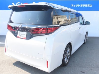 2023 Toyota ALPHARD — фото 12