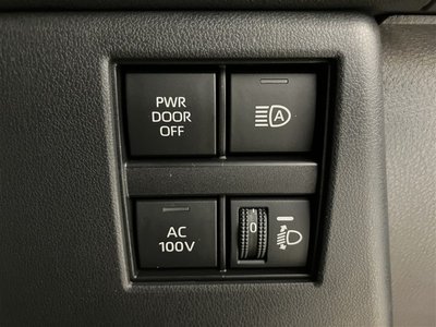 صورة 22 لـ 2025 Toyota ALPHARD