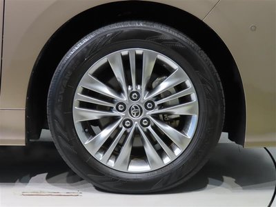 صورة 21 لـ 2023 Toyota ALPHARD