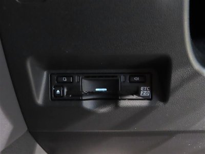 صورة 14 لـ 2023 Toyota ALPHARD