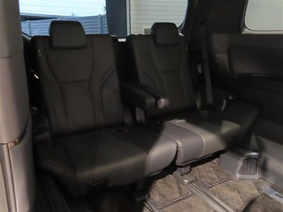 صورة 18 لـ 2023 Toyota ALPHARD