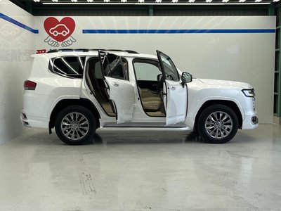 2023 Toyota LAND CRUISER 300 照片 28