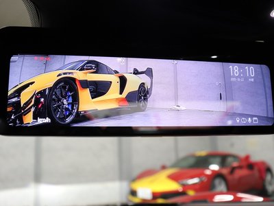 صورة 14 لـ 2022 Ferrari SF90 SPIDER