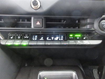 صورة 15 لـ 2024 Toyota CROWN SPORT