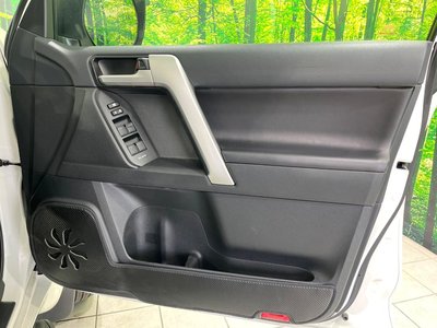 صورة مصغرة 38 لـ 2022 Toyota LAND CRUISER PRADO