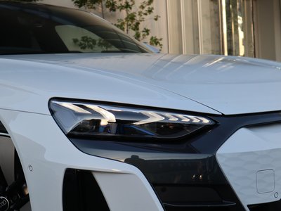 2024 AUDI E-TRON GT QUATTRO thumbnail 24