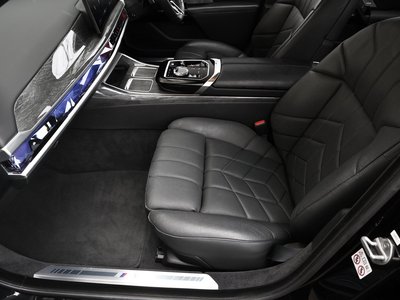2023 BMW 7 SERIES thumbnail 60