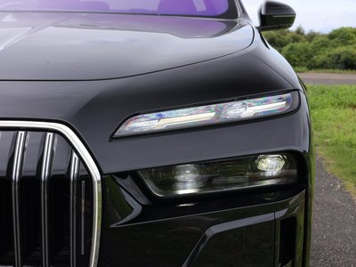 2023 BMW 7 SERIES photo 9