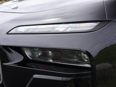 2023 BMW 7 SERIES thumbnail 32