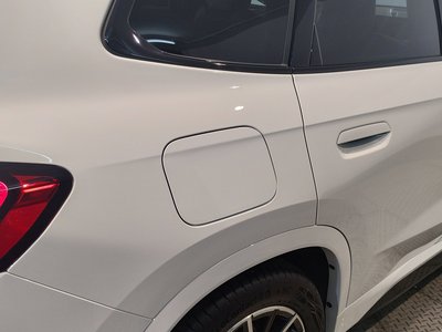 2025 BMW IX1 thumbnail 30
