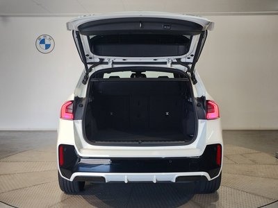 2025 BMW IX1 thumbnail 21