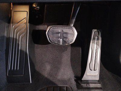 2025 BMW IX1 thumbnail 47