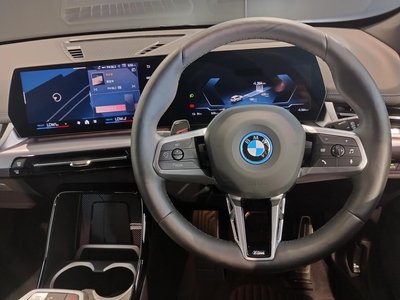 2025 BMW IX1 thumbnail 40