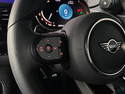 صورة 41 لـ 2023 MINI COOPER CLUBMAN