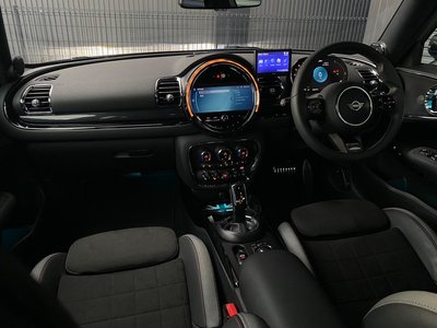 صورة 31 لـ 2023 MINI COOPER CLUBMAN