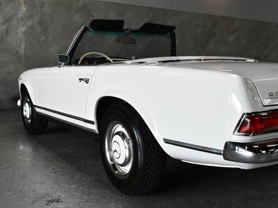 1966 Mercedes-BENZ SL 照片 33