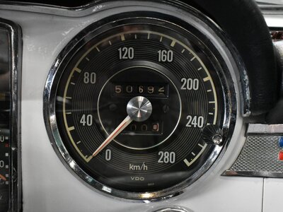 1966 Mercedes-BENZ SL 照片 51