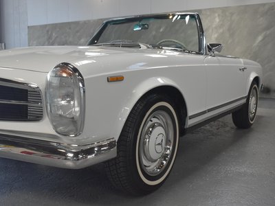 1966 Mercedes-BENZ SL 照片 18