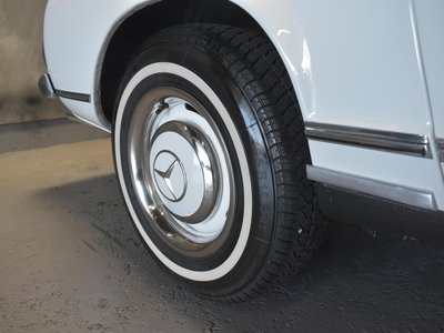 1966 Mercedes-BENZ SL 照片 32