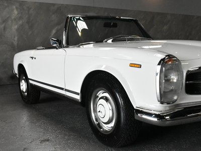 1966 Mercedes-BENZ SL 照片 13