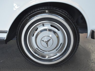 1966 Mercedes-BENZ SL 照片 30