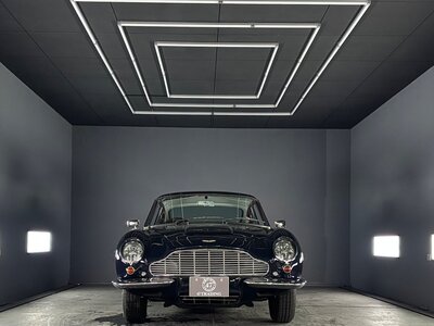 1966 Aston Martin DB6 — фото 4