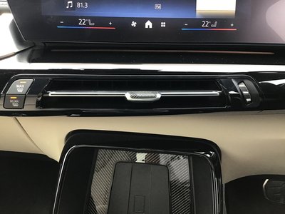 2024 BMW X1 thumbnail 48