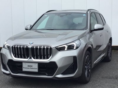 2024 BMW X1 photo 1