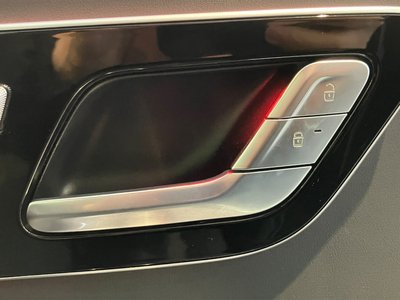 2025 Mercedes-BENZ E-CLASS AMG thumbnail 40