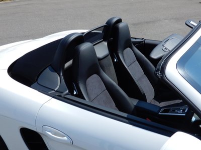 2012 Porsche BOXSTER photo 13