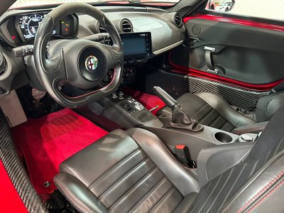 2015 ALFA Romeo 4C — фото 8