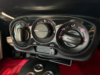 2015 ALFA Romeo 4C — фото 17