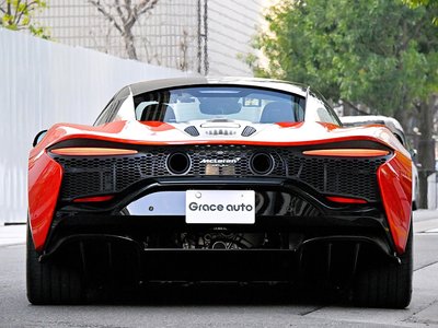 صورة 6 لـ 2023 Mclaren ARTURA
