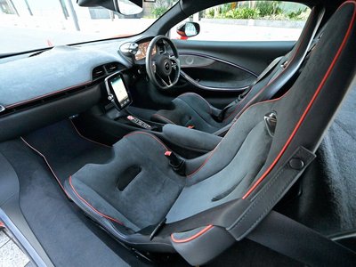 صورة 46 لـ 2023 Mclaren ARTURA