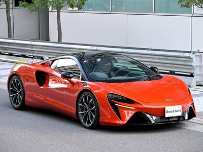 صورة 10 لـ 2023 Mclaren ARTURA